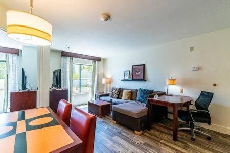 凤凰城Metro Phx 1Bd Interior Corridor公寓 外观 照片